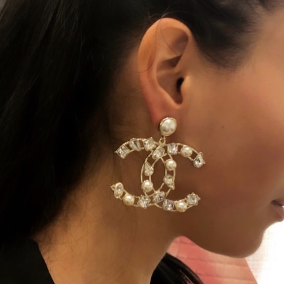 CHANEL Jewelry - CHANEL RUNWAY XL EARRINGS STONE